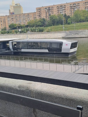 Судно на электрической тяге
